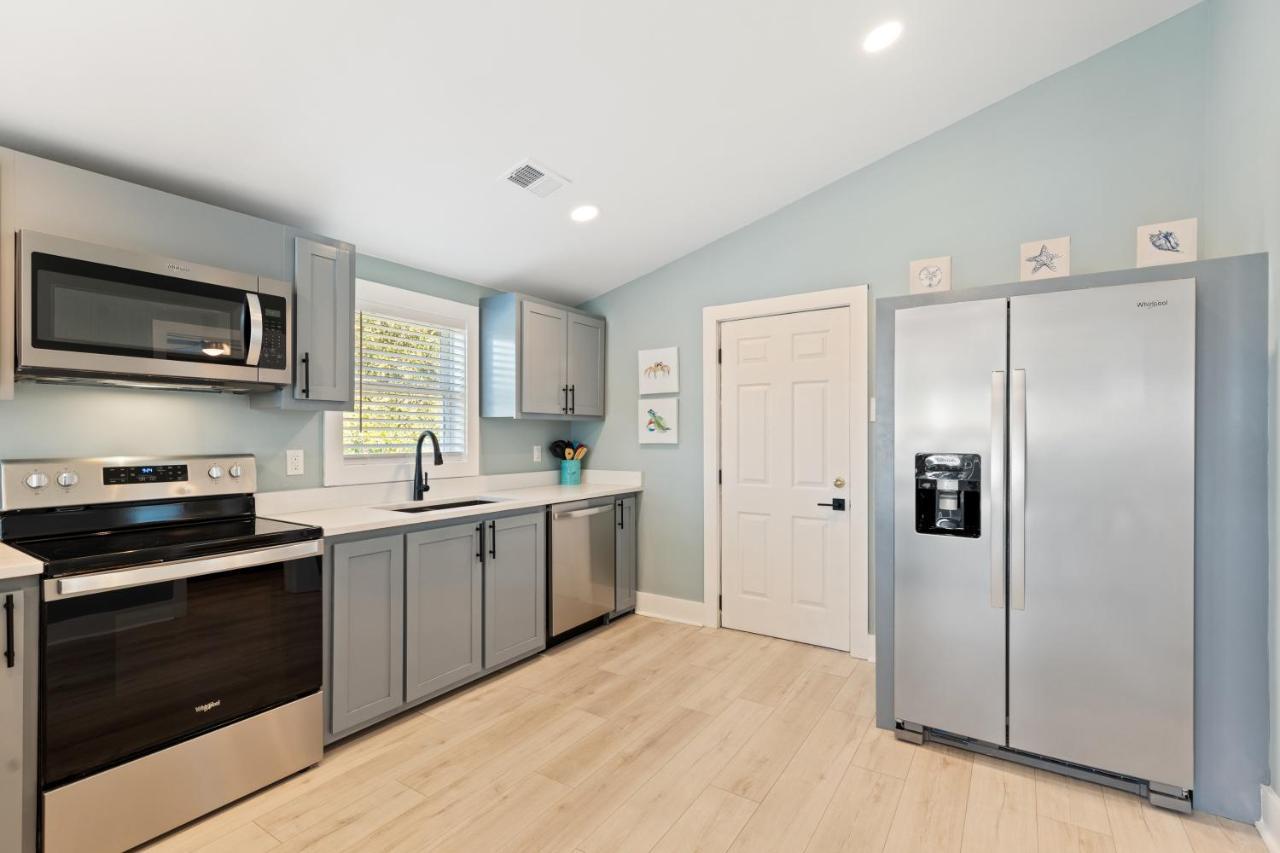 222 W Ashley - Sea Breeze - Minutes To The Ocean And Downtown Folly Beach Exteriér fotografie